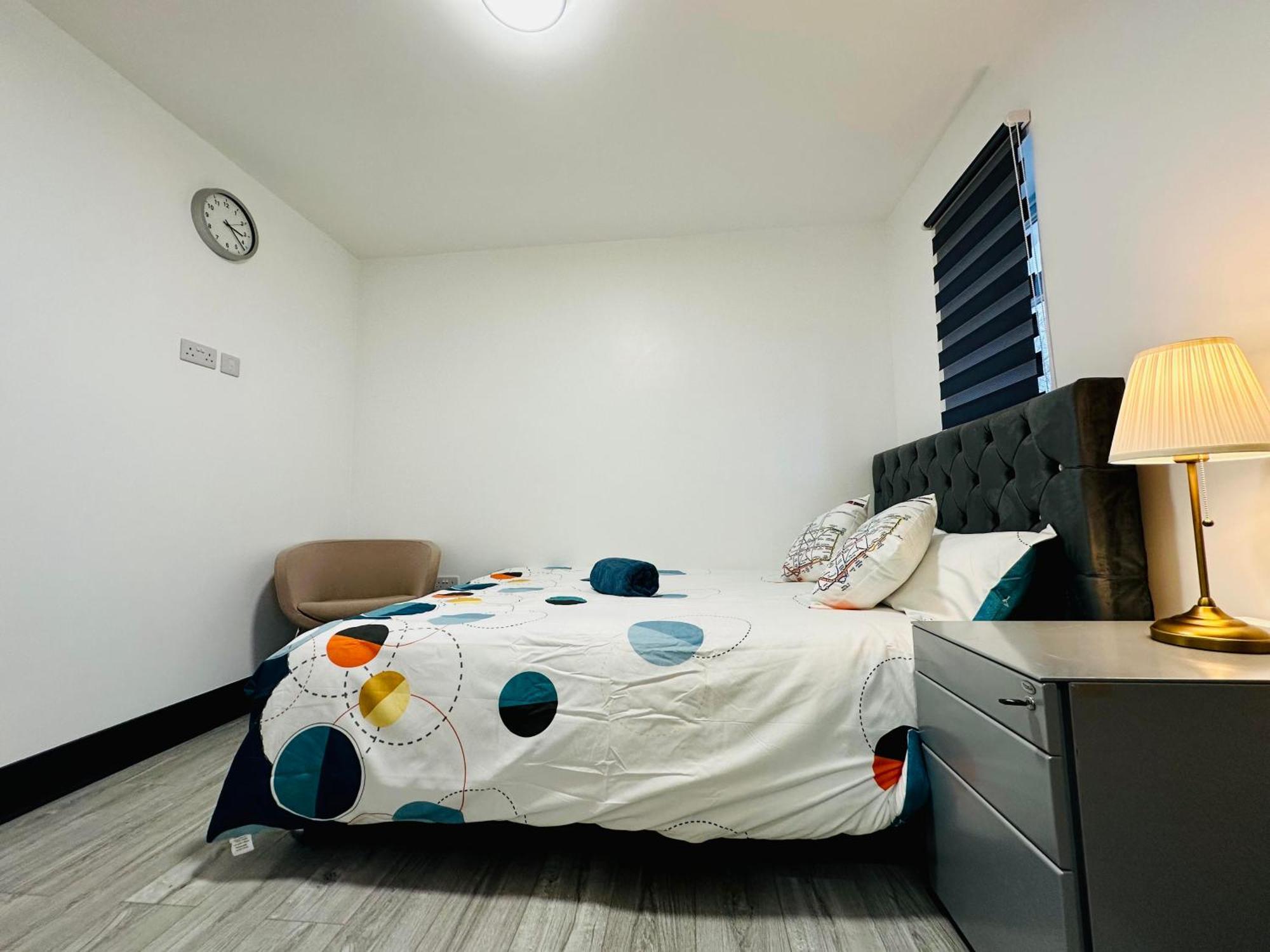 Great Place To Live In Dartford - Kent Aparthotel Bagian luar foto