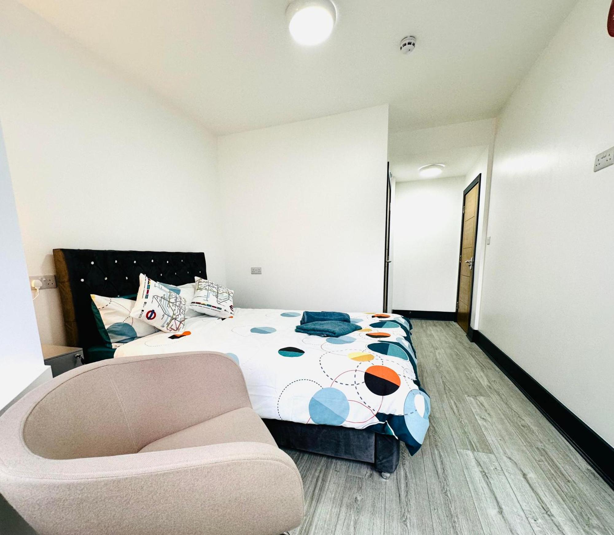 Great Place To Live In Dartford - Kent Aparthotel Bagian luar foto